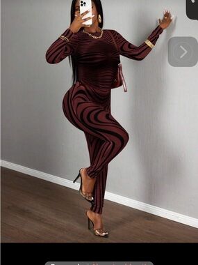 Slim Fit Burgundy & Black Patterned Long-Sleeve Jumpsuit